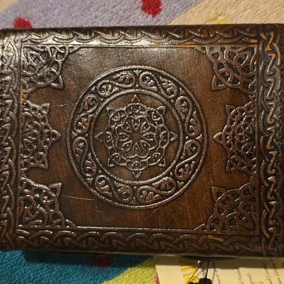 ♥️BUY 2 GET 1 FREE Earthbound Brown Embossed Clock Leather Journal - Picture 5 of 13
